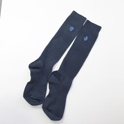【中古】東京都 品川女子学院中等部・高等部 女子制服 4点 (ニット・シャツ・スカート) sf110139