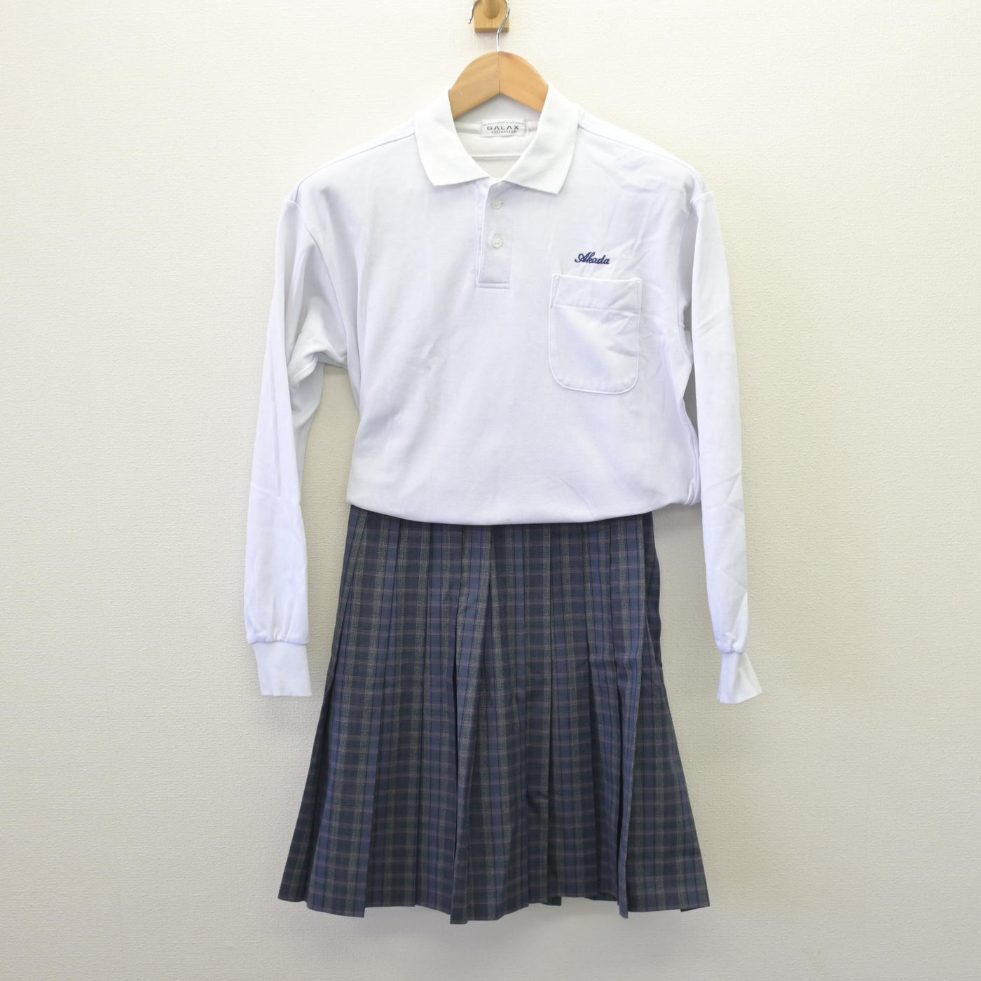 【中古】大阪府 英田中学校 女子制服 3点 (ブレザー・シャツ・スカート) sf110147