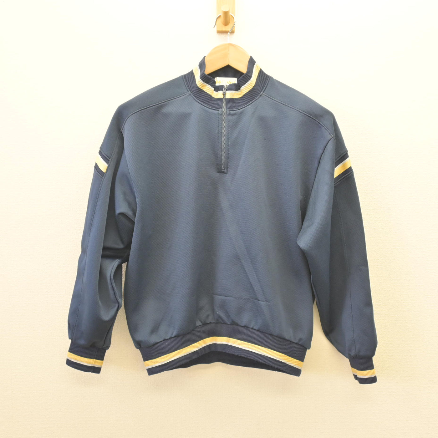 【中古】大阪府 英田中学校 女子制服 1点 (ジャージ 上) sf110150