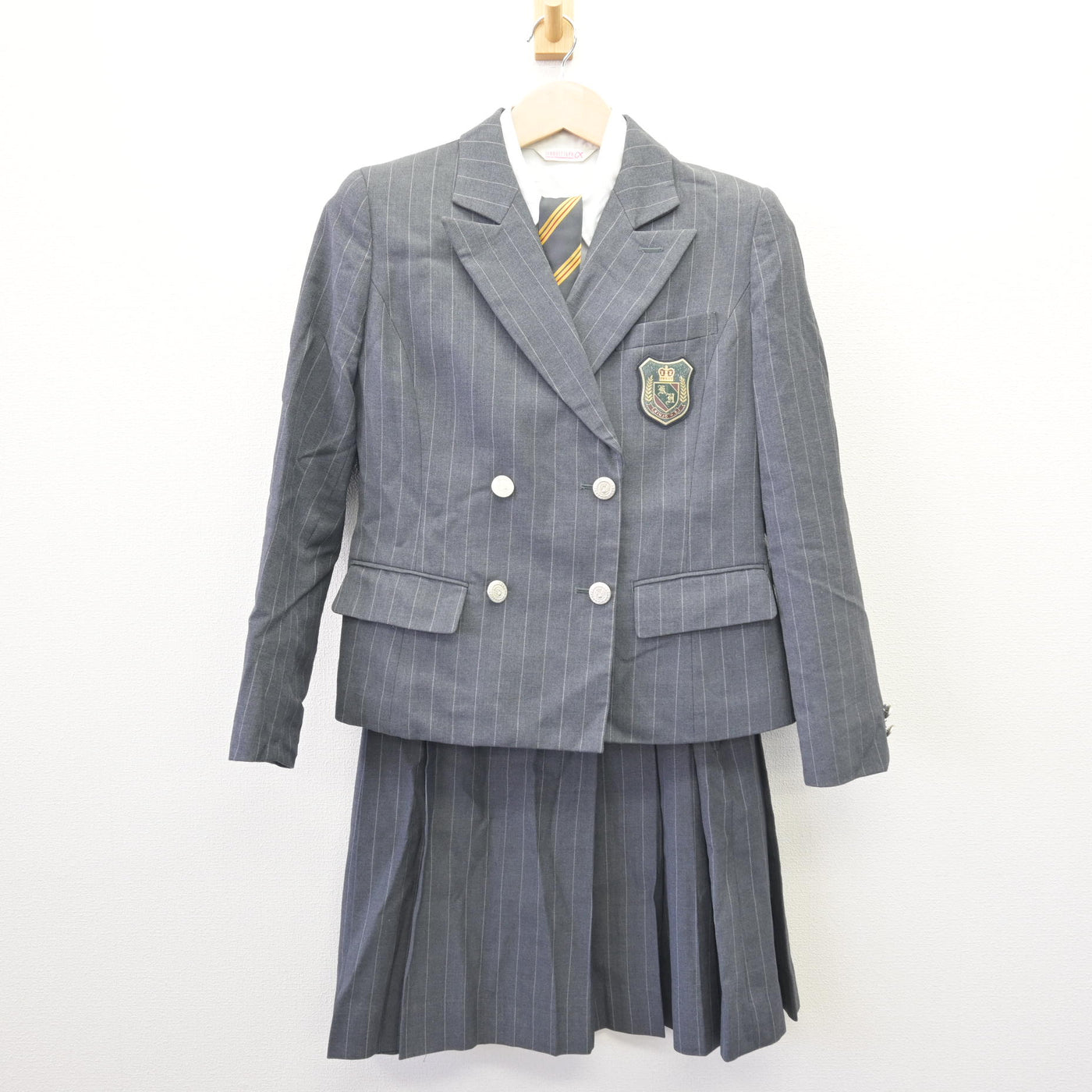 【中古】東京都 錦城高等学校 女子制服 5点 (ブレザー・ベスト・シャツ・スカート) sf110152