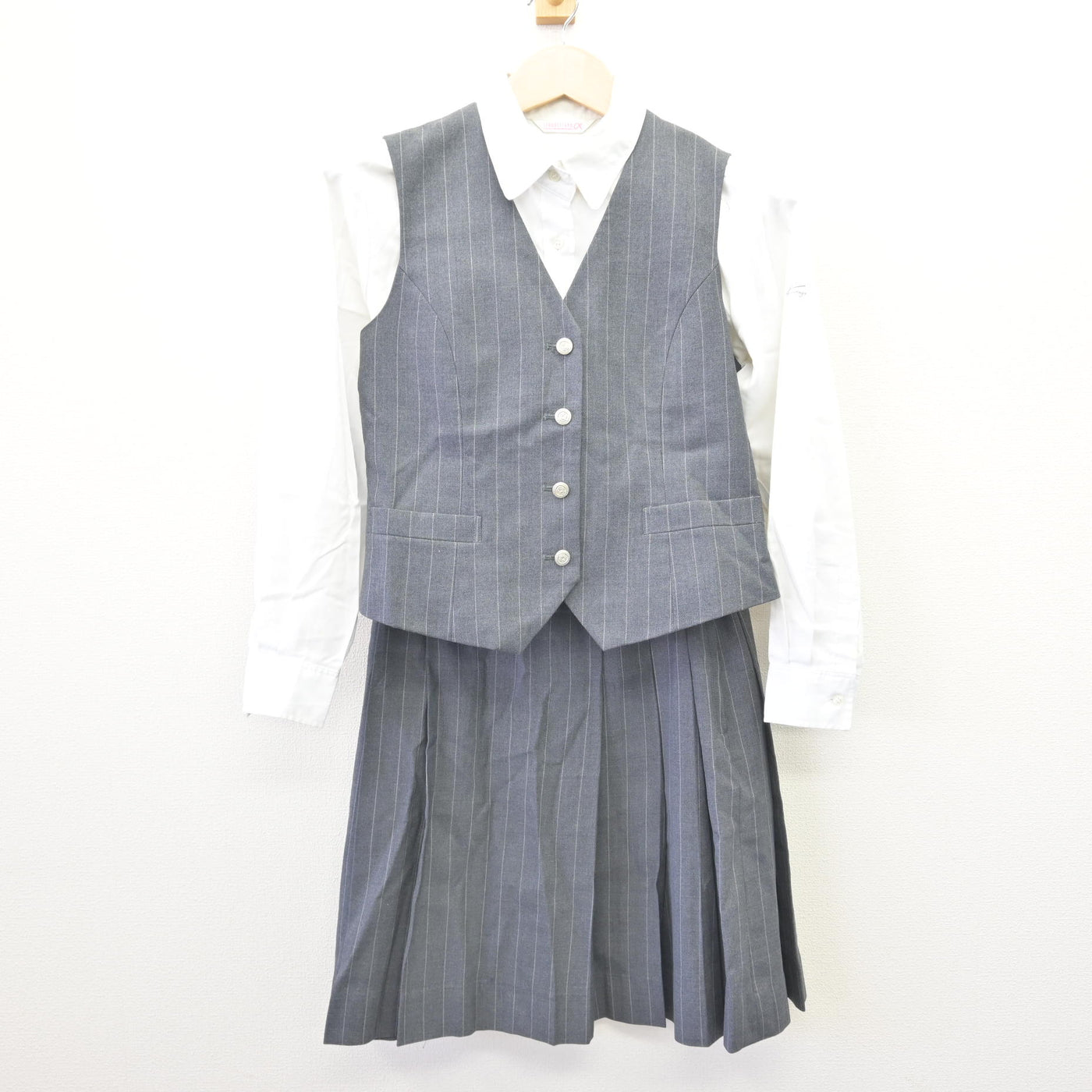【中古】東京都 錦城高等学校 女子制服 5点 (ブレザー・ベスト・シャツ・スカート) sf110152