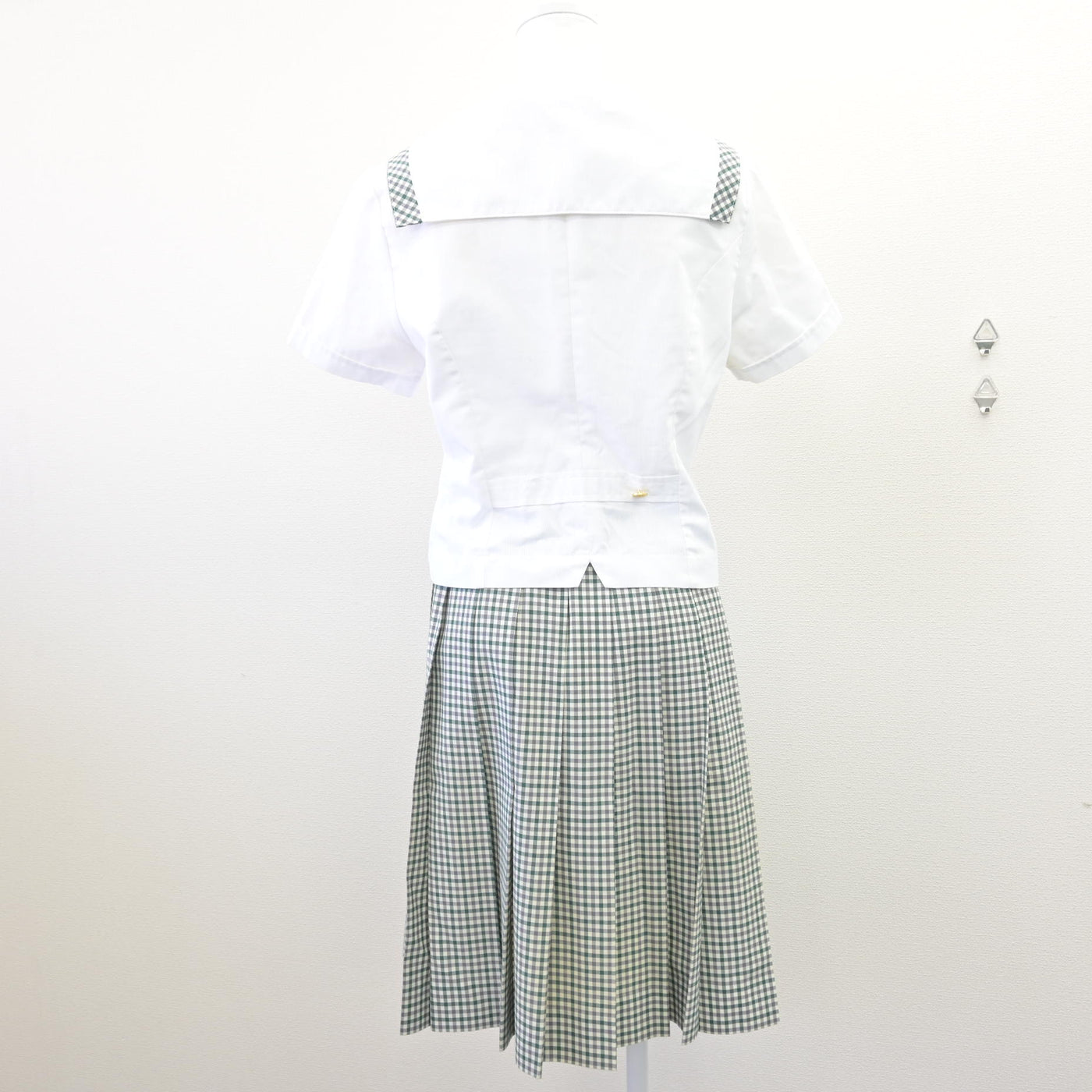 【中古】福島県 須賀川桐陽高等学校 女子制服 3点 (セーラー服・スカート) sf110169