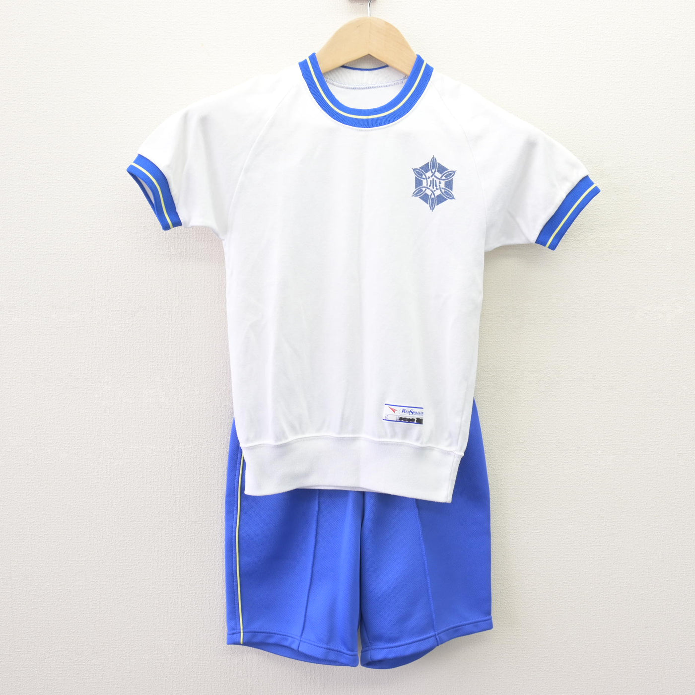 【中古】青森県 白銀南小学校 女子制服 2点 (体操服 上・体操服 下) sf110242