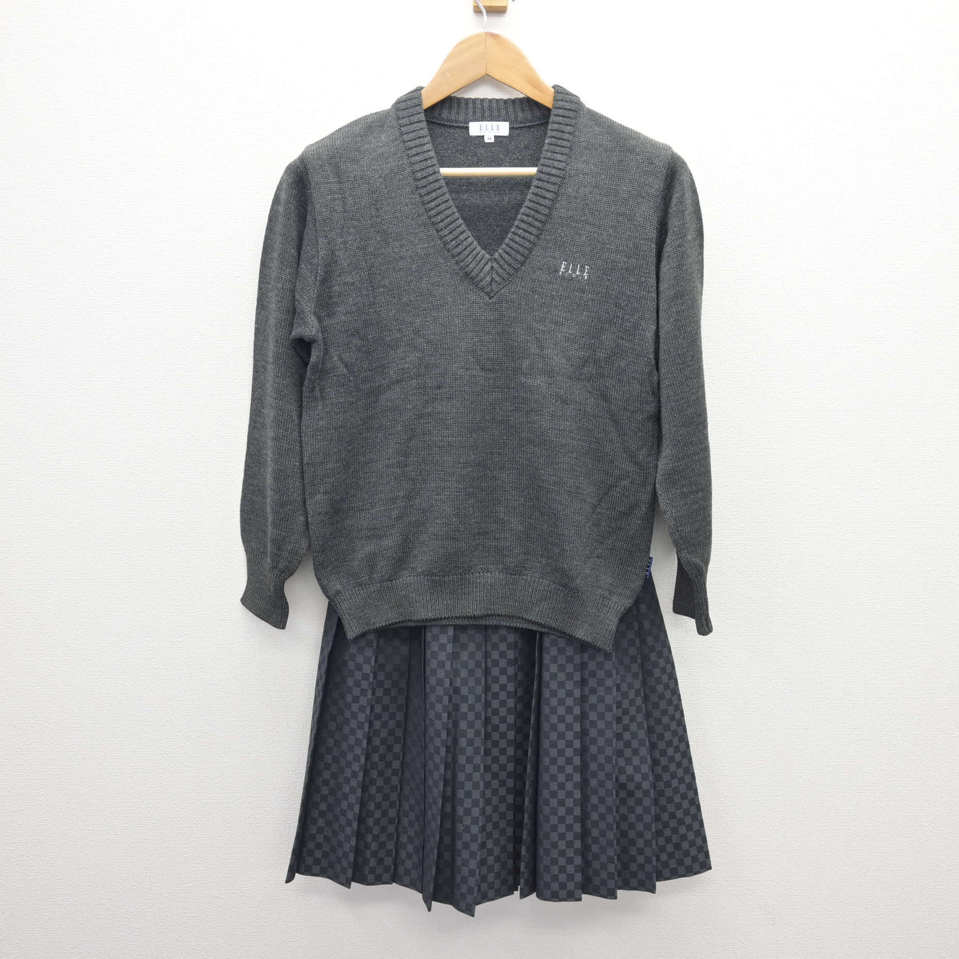 【中古】東京都 共立女子第二等学校 女子制服 3点 (ブレザー・ニット・スカート) sf110265
