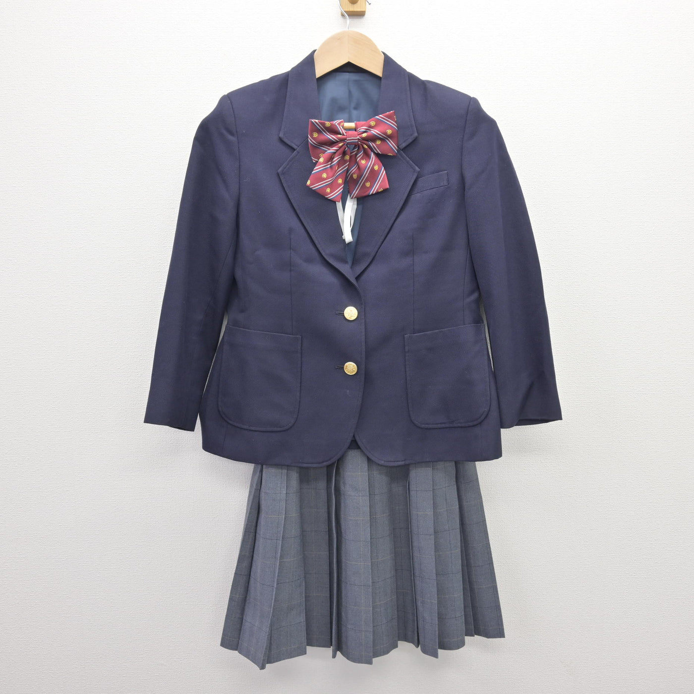 【中古】東京都 府中第四中学校 女子制服 3点 (ブレザー・スカート) sf110272