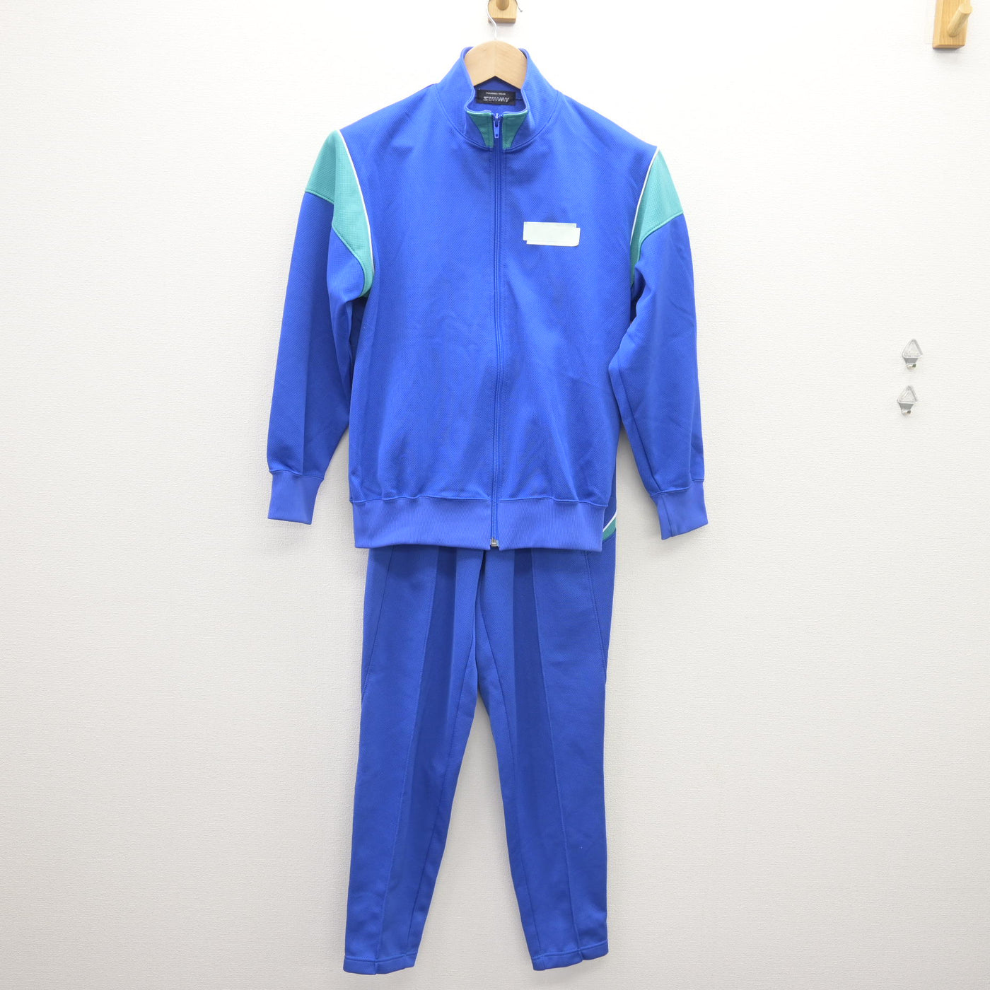 【中古】東京都 府中第四中学校 女子制服 2点 (ジャージ 上・ジャージ 下) sf110274