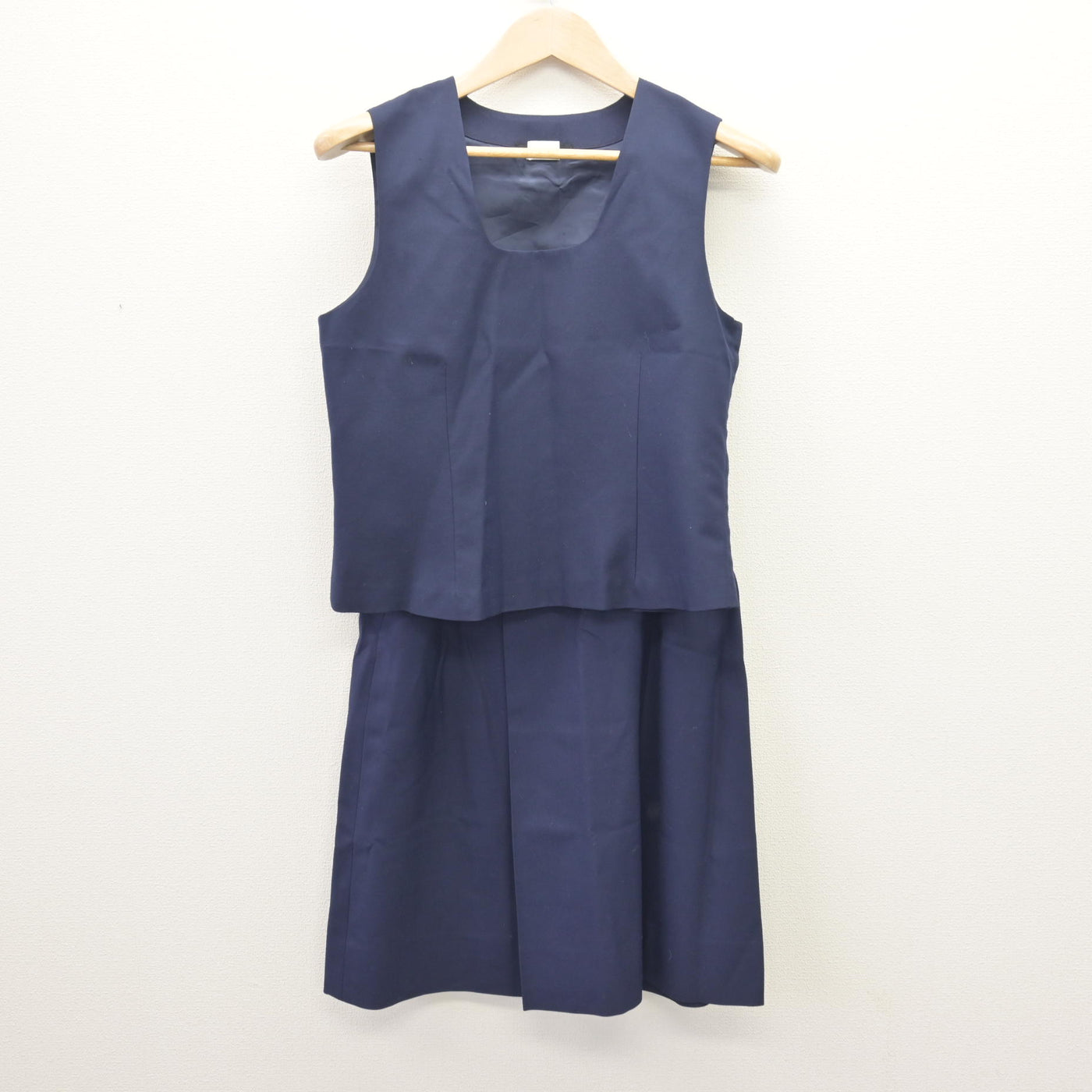 【中古】神奈川県 柿生中学校 女子制服 3点 (ブレザー・ベスト・スカート) sf110297