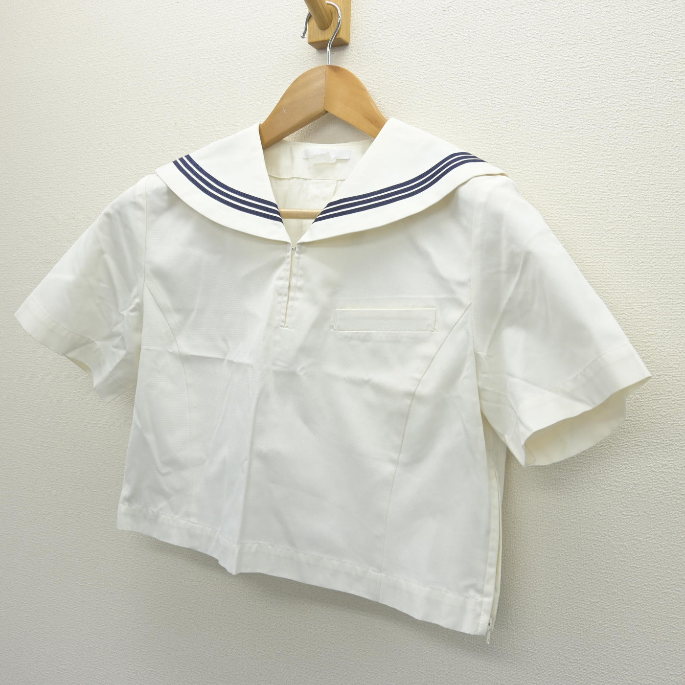 【中古】福岡県 博多女子高等学校 女子制服 2点 (セーラー服・ジャンパースカート) sf110304