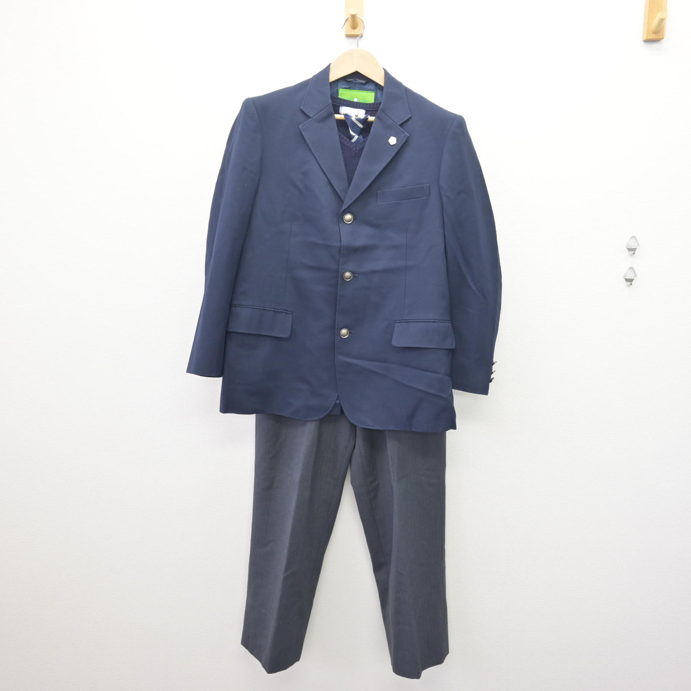 【中古】福岡県 筑陽学園中学・高等学校 男子制服 5点 (ブレザー・ニット・ズボン) sf110309