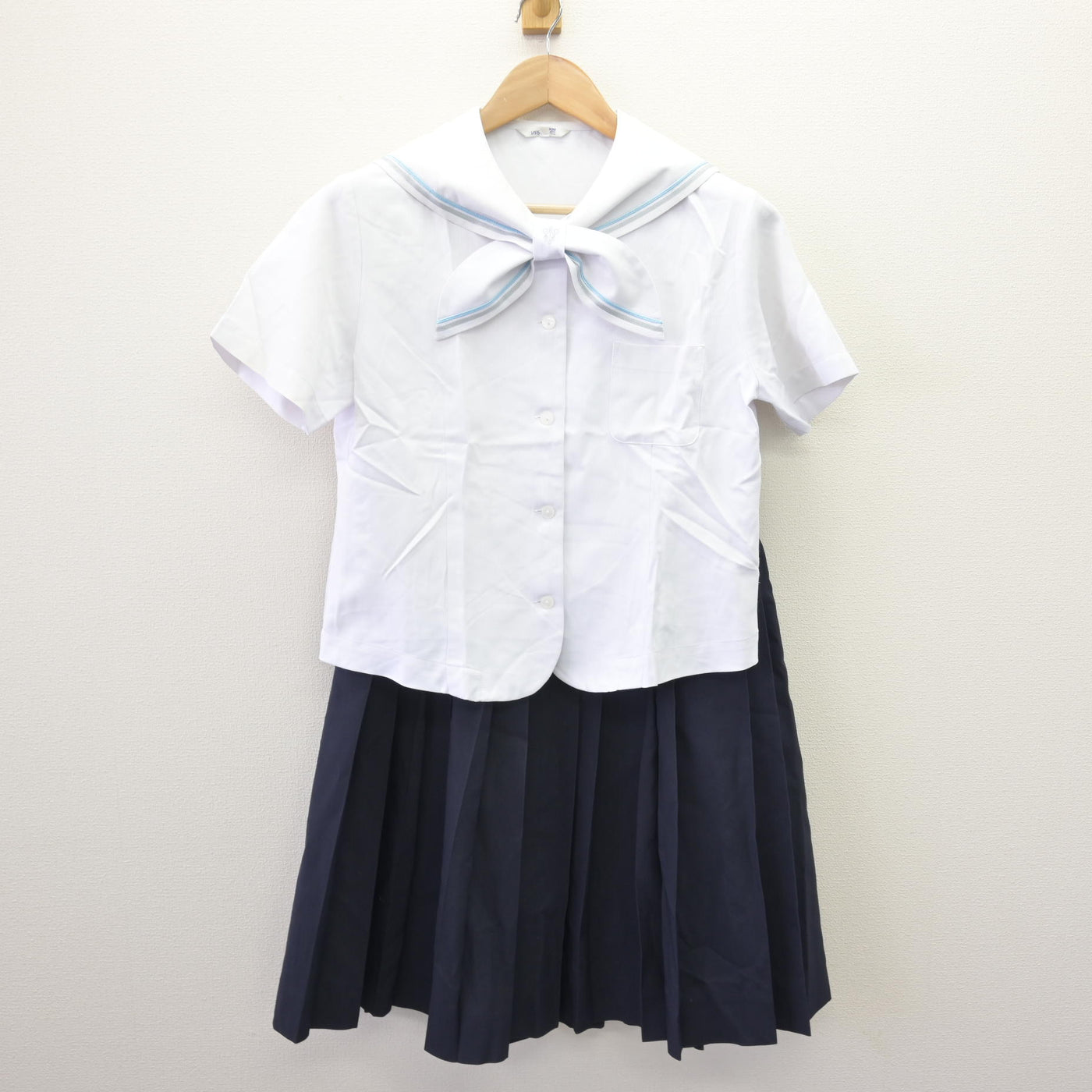 【中古】京都府 京都聖母学院中学校・高等学校 女子制服 3点 (セーラー服・スカート) sf110344
