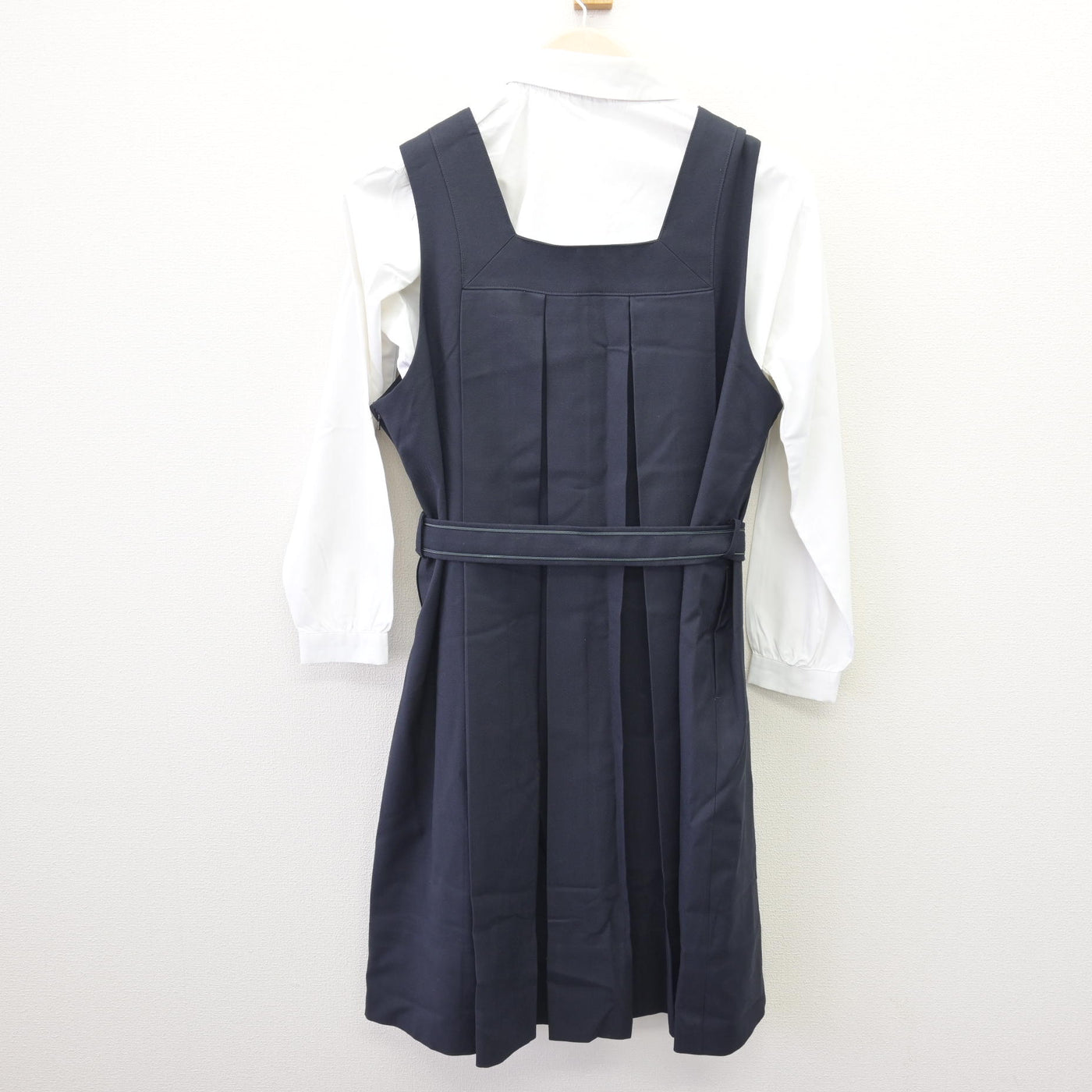 【中古】京都府 京都聖母学院中学校・高等学校 女子制服 4点 (ブレザー・シャツ・ジャンパースカート) sf110348