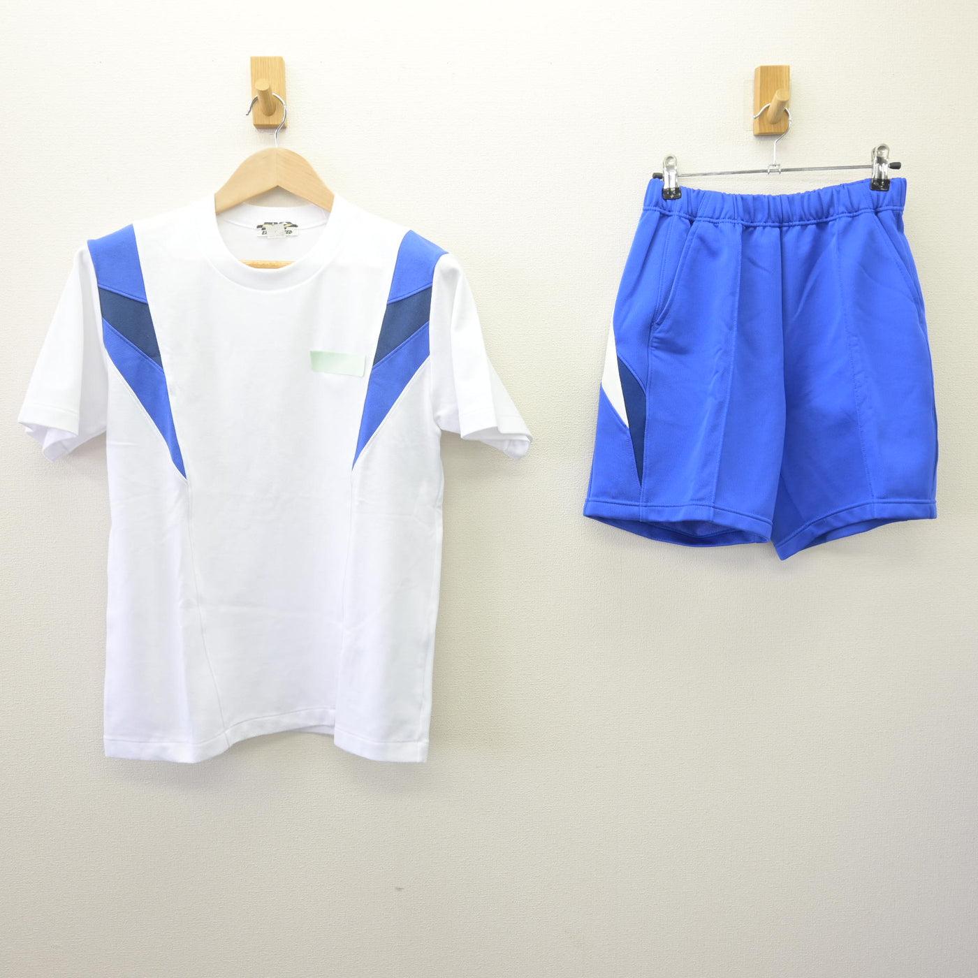 【中古】兵庫県 北神戸中学校 女子制服 2点 (体操服 上・体操服 下) sf110349