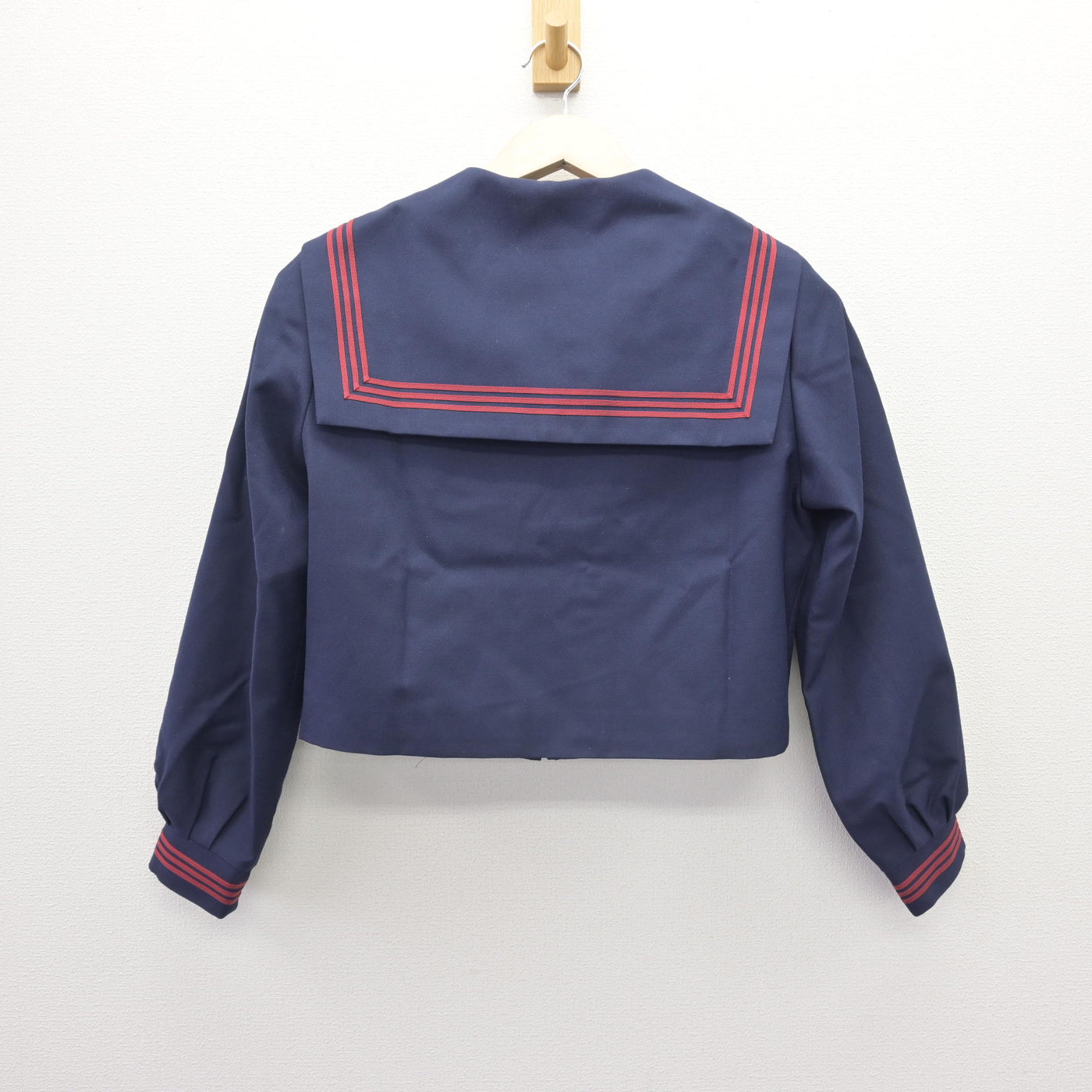 【中古】埼玉県 美原中学校 女子制服 3点 (セーラー服・スカート) sf110526
