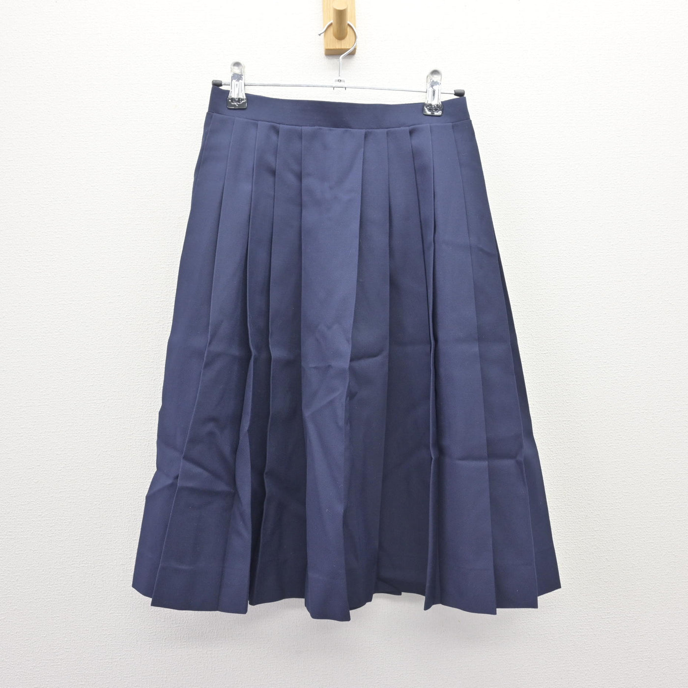 【中古】埼玉県 美原中学校 女子制服 3点 (セーラー服・スカート) sf110526