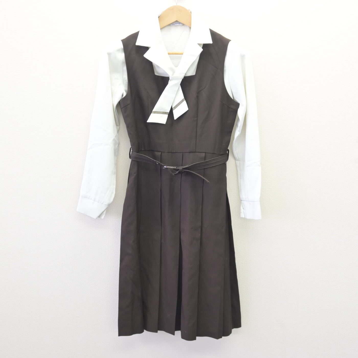 【中古】三重県 四日市商業高等学校/旧制服 女子制服 3点 (ブレザー・ブラウス・ジャンパースカート) sf110536