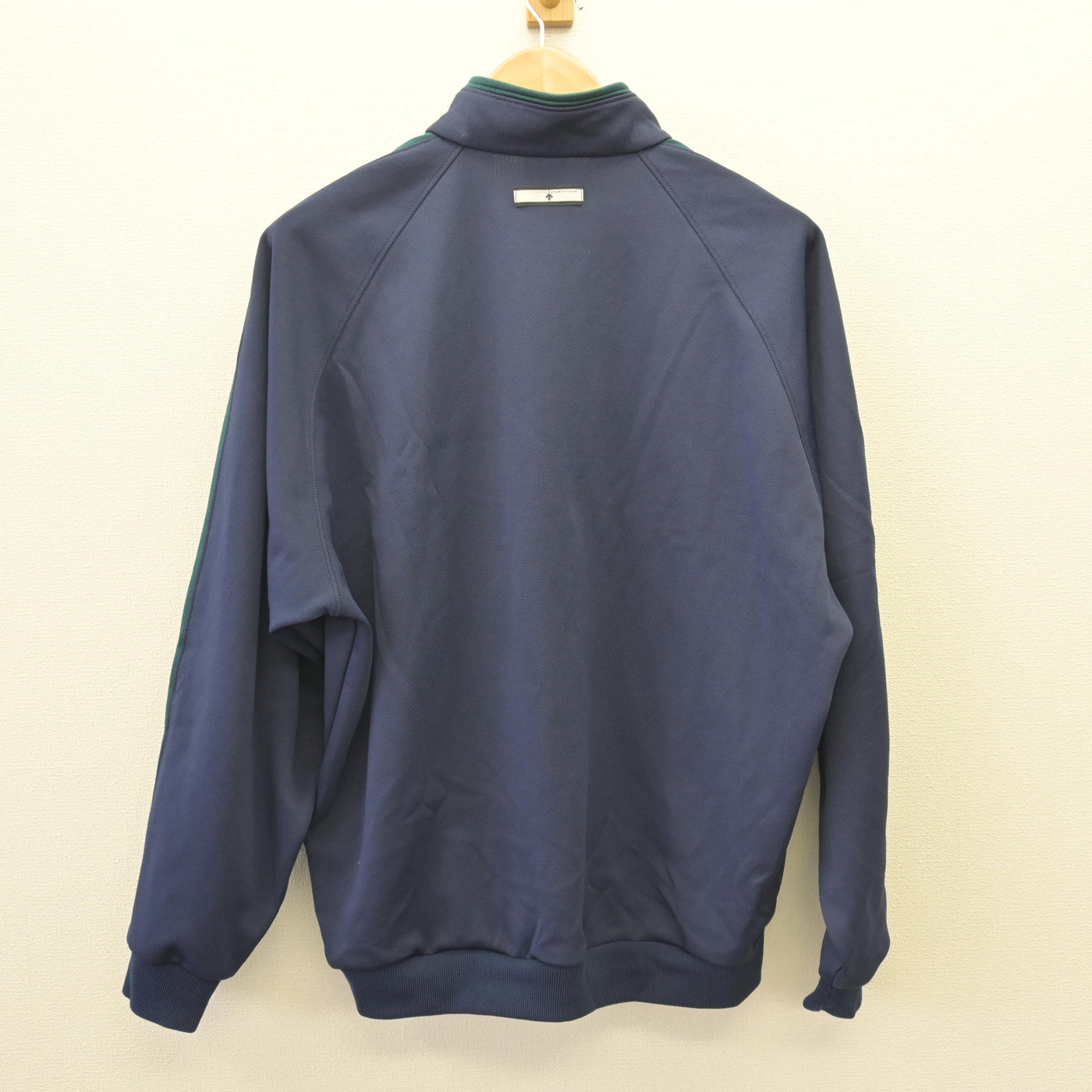 【中古】三重県 四日市中央工業高等学校 男子制服 2点 (ジャージ 上・ジャージ 下) sf110542