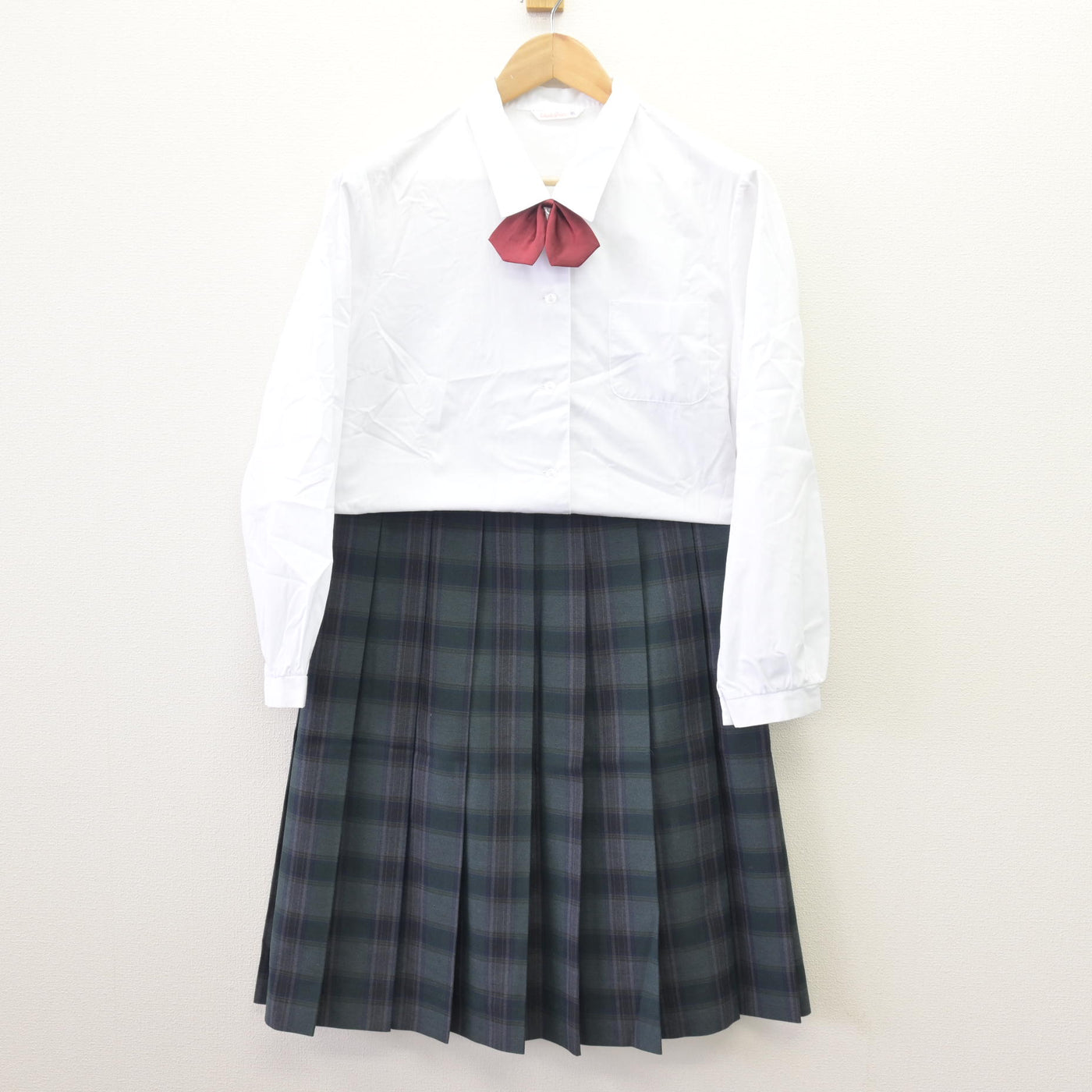 【中古】茨城県 谷和原中学校 女子制服 5点 (ブレザー・ベスト・シャツ・スカート) sf110847