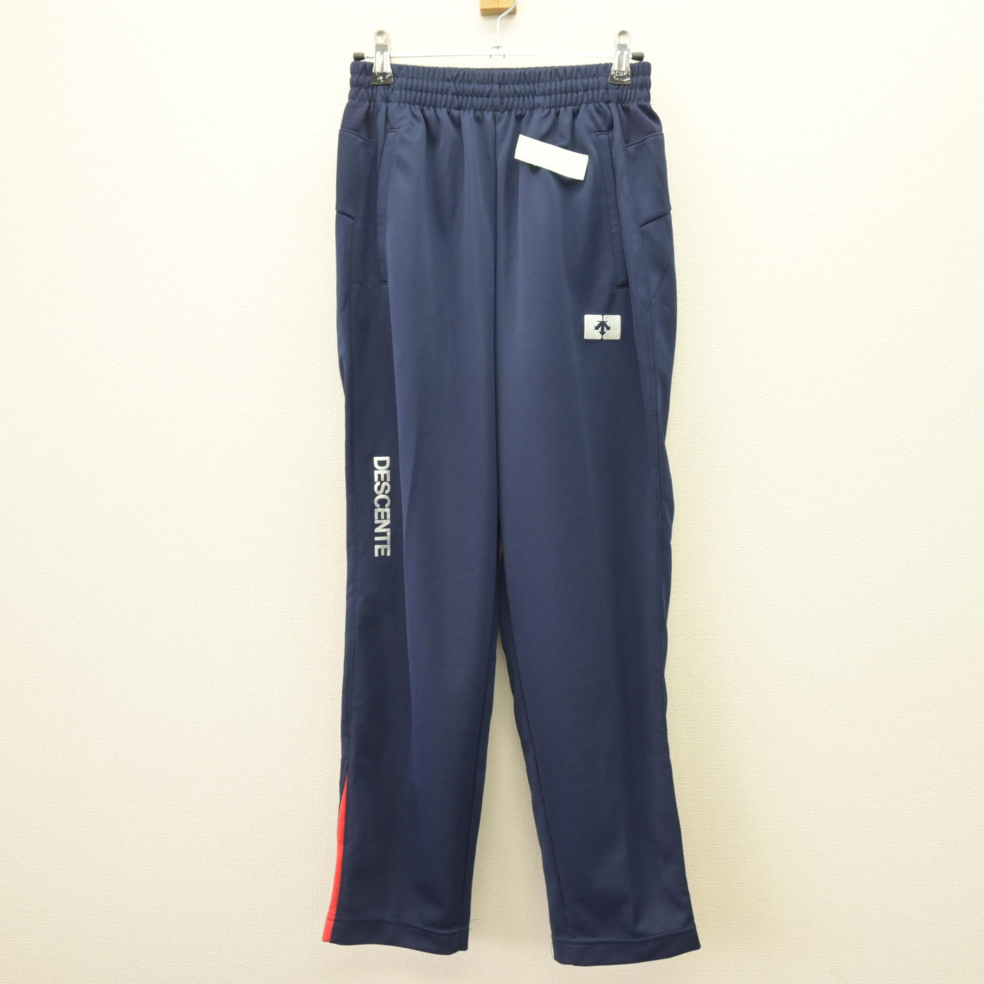 中古】福岡県 内浜中学校 女子制服 2点 (ジャージ 上・ジャージ 下