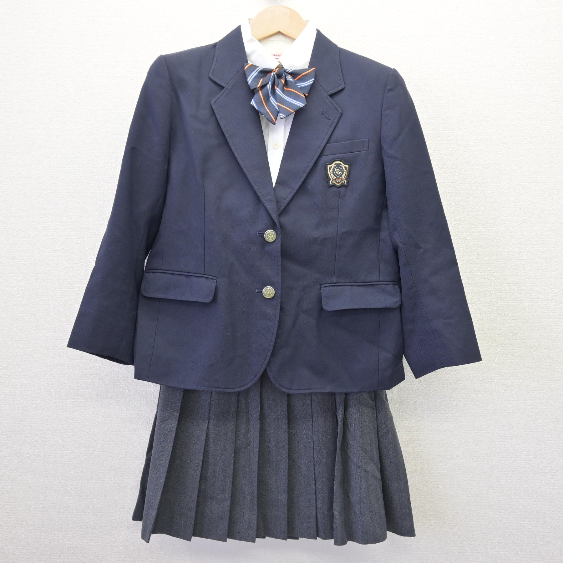 中古】神奈川県 立花学園高等学校 女子制服 5点 (ブレザー・シャツ
