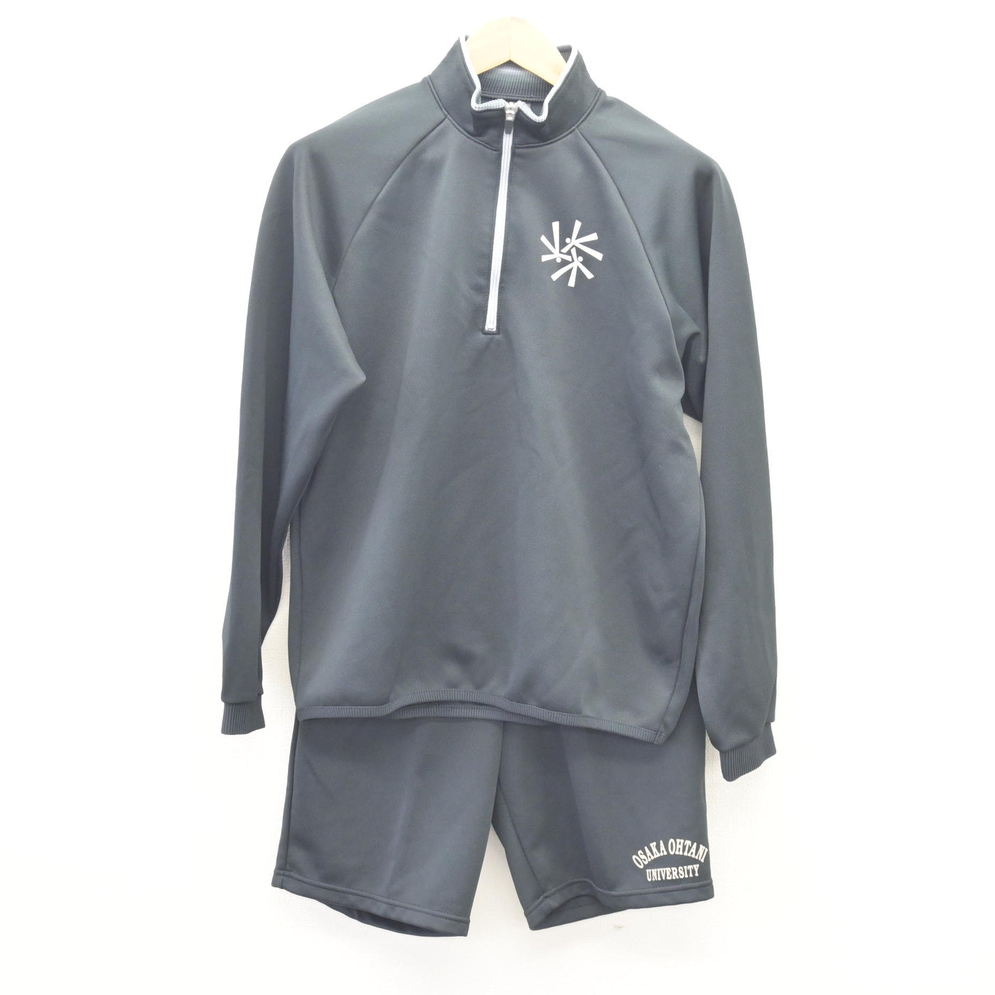 中古】大阪府 大阪大谷大学 女子制服 3点 (ジャージ 上・体操服