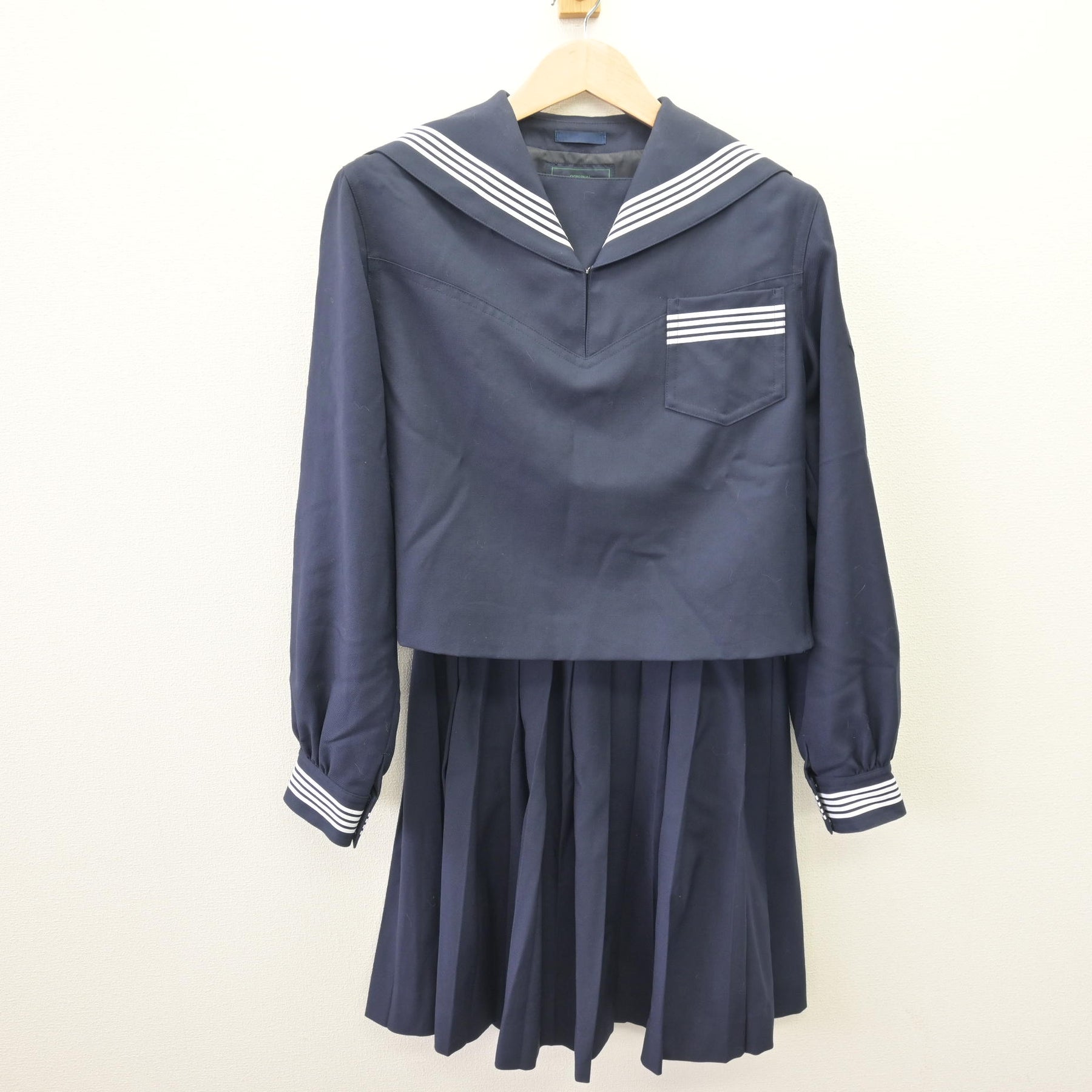 中古】宮城県 常盤木学園高等学校 女子制服 2点 (セーラー服
