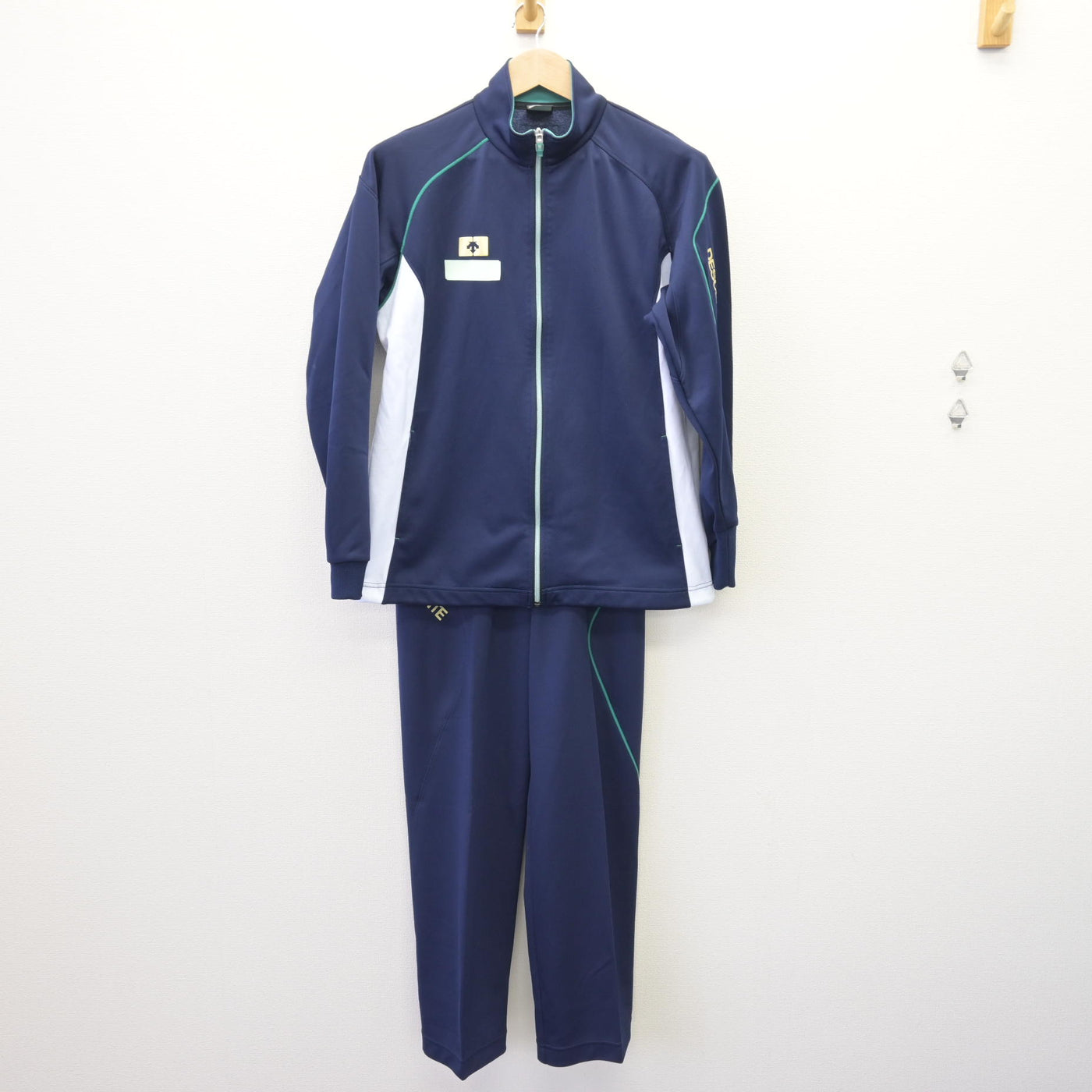 中古】東京都 広尾学園小石川高等学校 女子制服 2点 (ジャージ