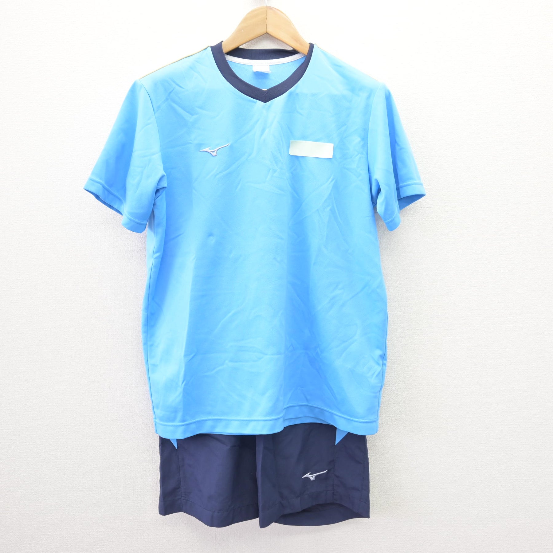 桐生第一高校ジャージ 中古】群馬県 桐生第一高等学校 女子制服 3点 (体操服 上・体操