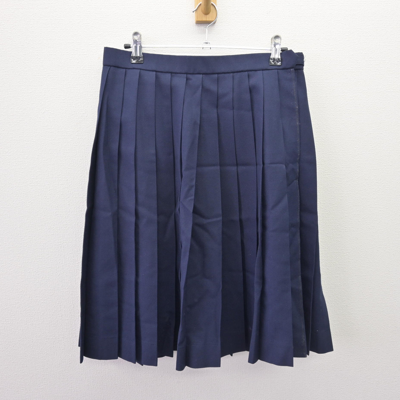 【中古】愛知県 保見中学校 女子制服 3点 (セーラー服・スカート) sf111584