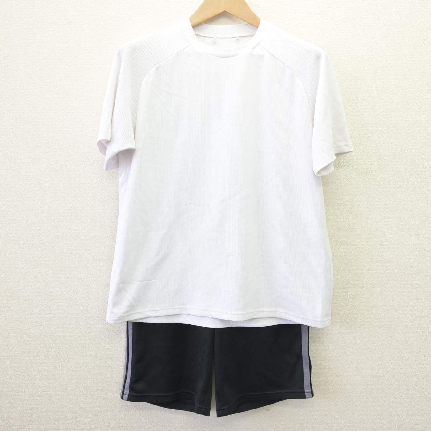 中古】広島県 AICJ高等学校 男子制服 2点 (体操服 上・体操服 下 