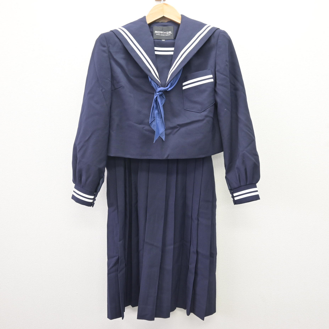 【中古】熊本県 熊本大学教育学部附属中学校 女子制服 5点 (セーラー服・ジャンパースカート) sf111614
