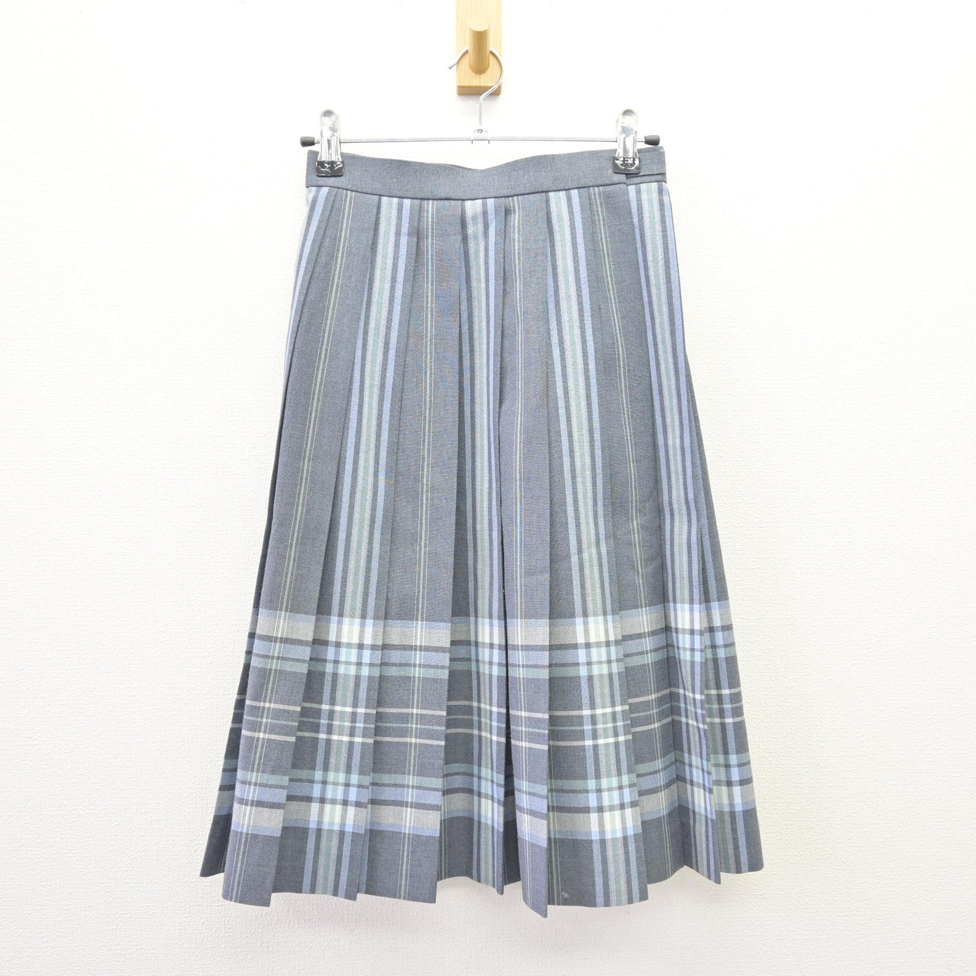 【中古】福島県 尚志高等学校 女子制服 2点 (シャツ・スカート) sf111634