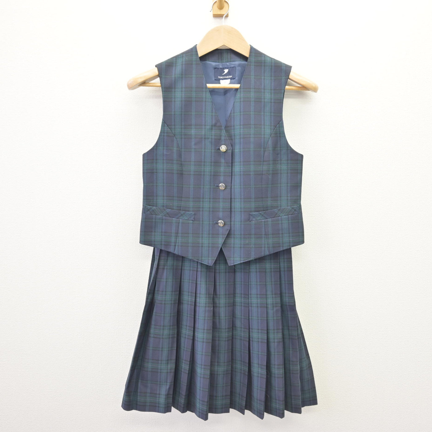 【中古】神奈川県 桐光学園中学校・高等学校 女子制服 4点 (ブレザー・ベスト・スカート) sf111637