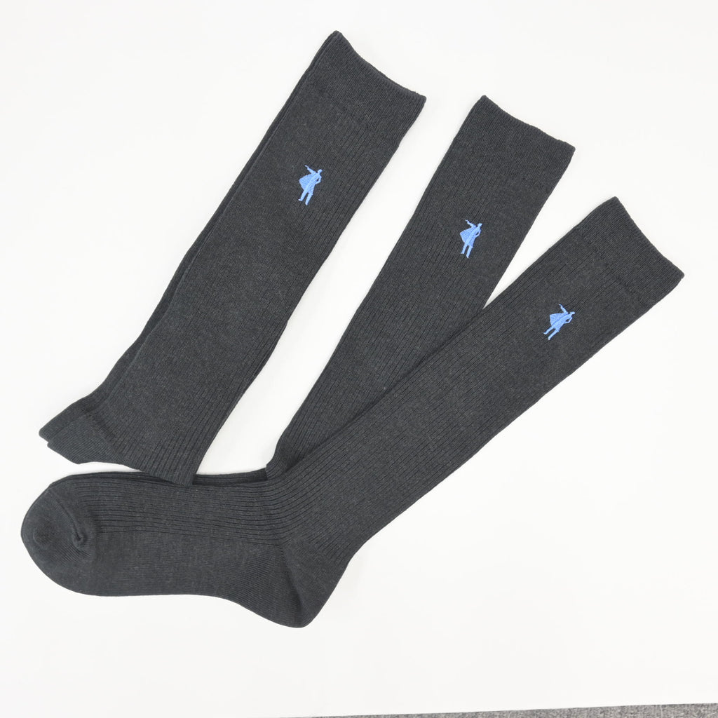 中古】 クラーク記念国際高等学校 女子制服 2点 (靴下) sf111987
