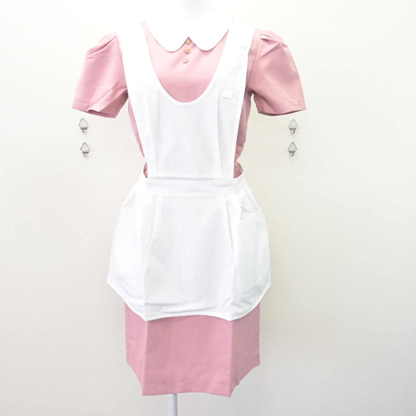 ロイヤルホスト 旧制服 女性（ロイヤルホスト ♪ 制服 従業員用