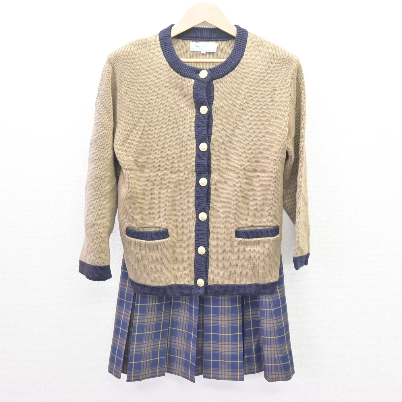 【中古】福岡県 福岡女子高等学校 女子制服 2点 (ニット・スカート) sf112118