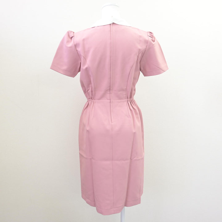 ロイヤルホスト 制服 高橋 幸｜仕事とキャリアを知る｜ロイヤルホールディングス株式会社