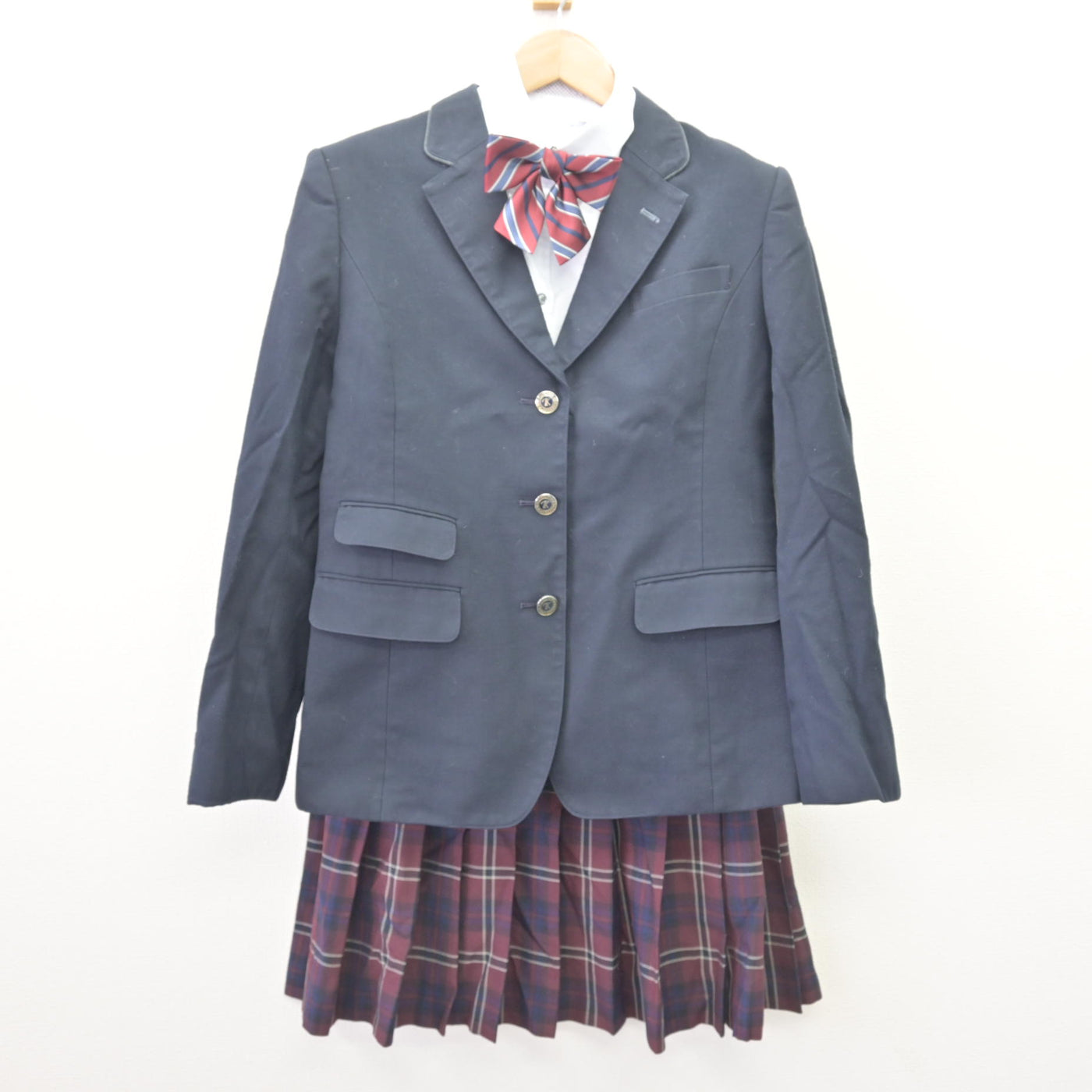 【中古】千葉県 日本体育大学柏高等学校 女子制服 4点 (ブレザー・シャツ・スカート) sf112441