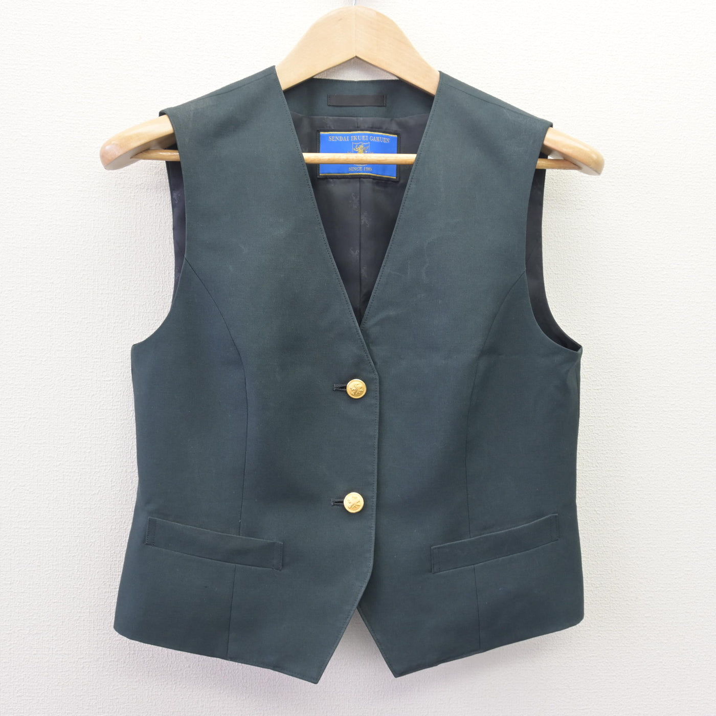 【中古】宮城県 仙台育英学園高等学校 女子制服 3点 (ベスト・シャツ・スカート) sf112580