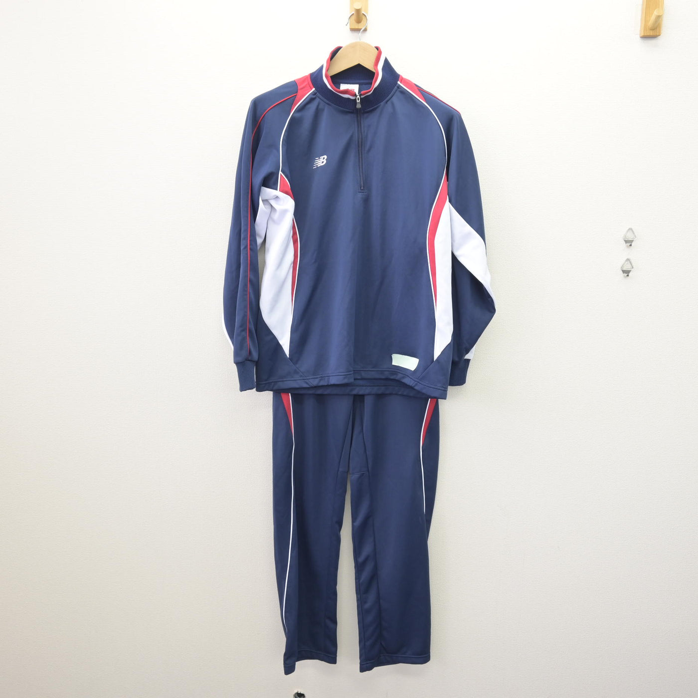 【中古】東京都 開智日本橋学園中学・高等学校 女子制服 2点 (ジャージ 上・ジャージ 下) sf112608