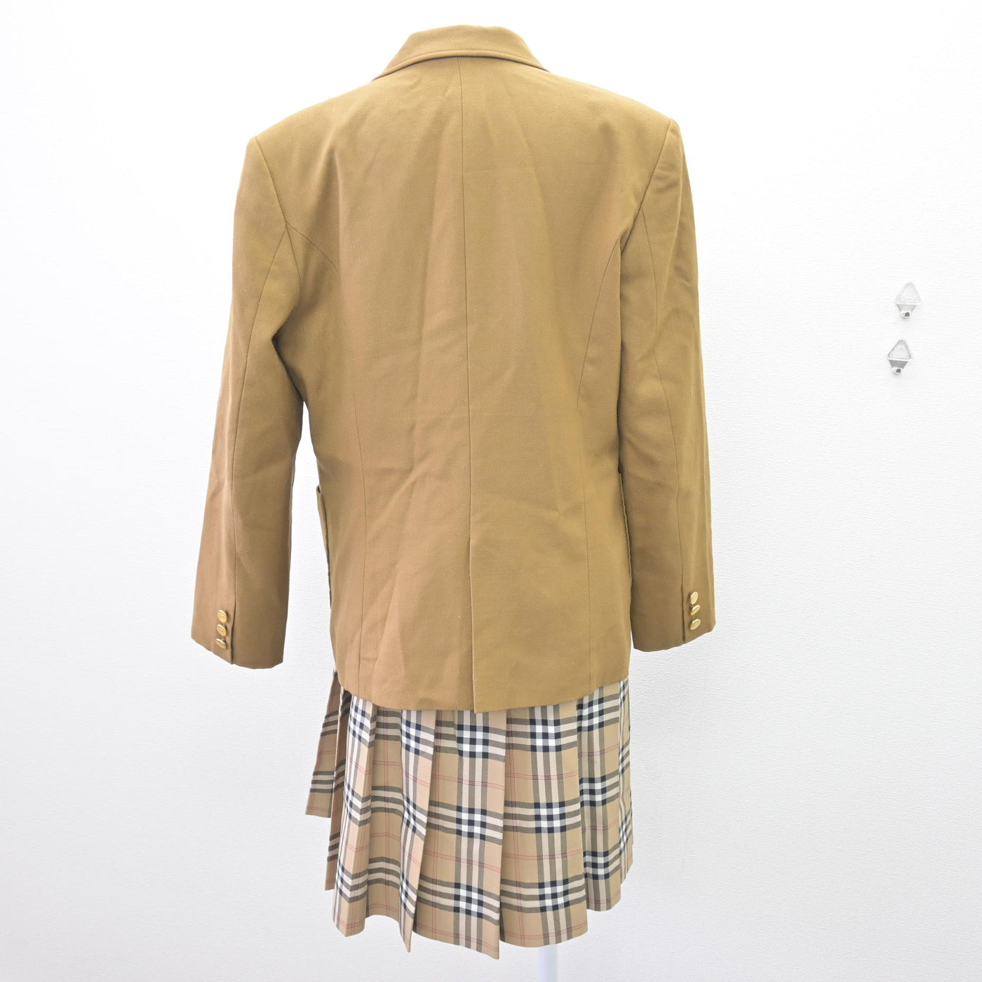 【中古】千葉県 志学館中等部・高等部 女子制服 3点 (ブレザー・スカート) sf112610