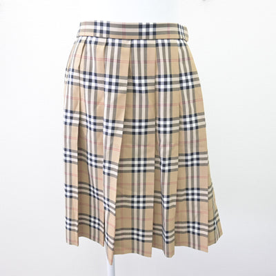 【中古】千葉県 志学館中等部・高等部 女子制服 3点 (ブレザー・スカート) sf112610