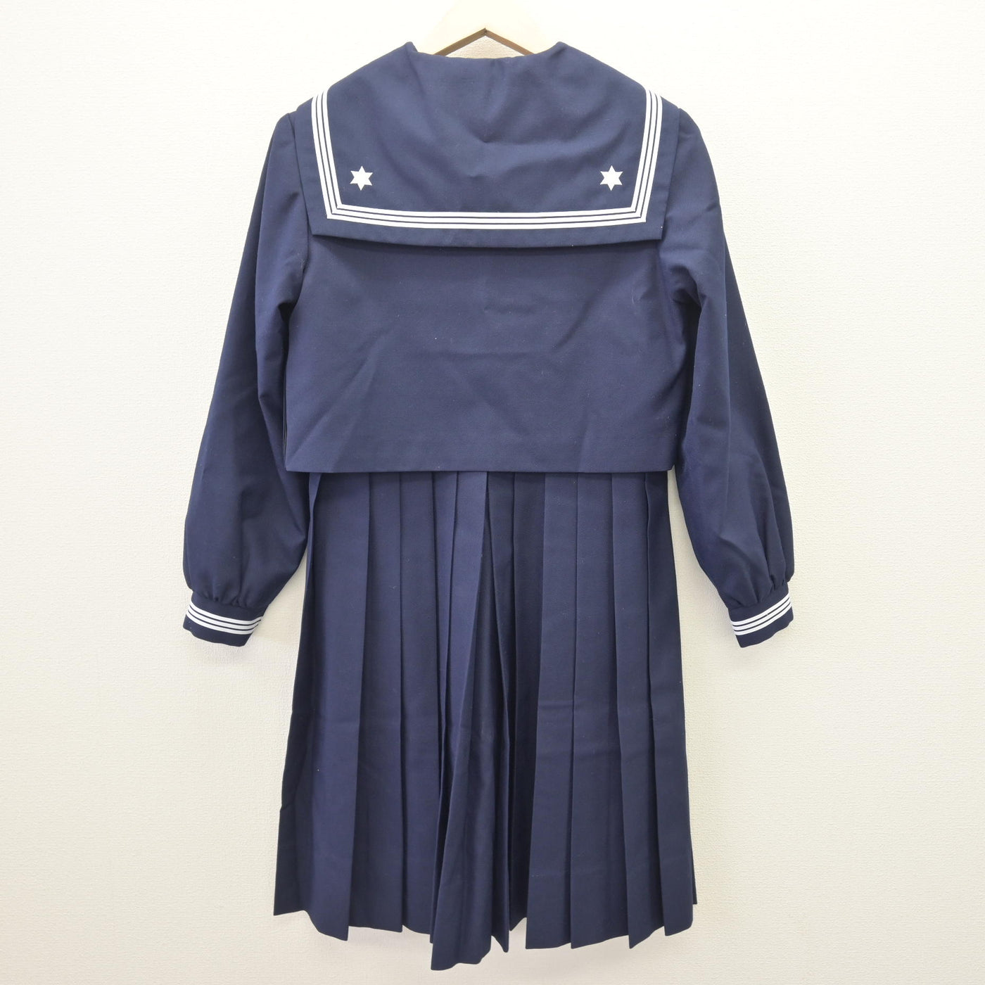 【中古】福岡県 修猷館高等学校 女子制服 2点 (セーラー服・ジャンパースカート) sf112615