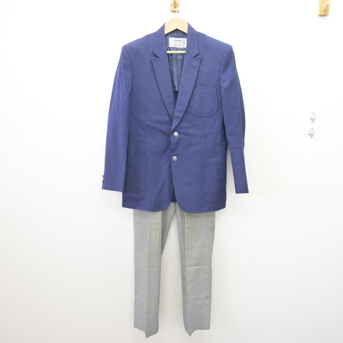 【中古】栃木県 宇都宮清陵高等学校 男子制服 2点 (ブレザー・ズボン) sf112623