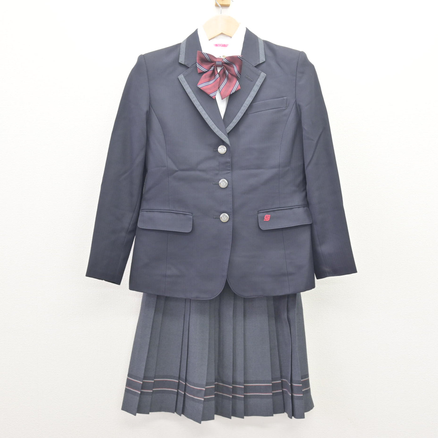 【中古】山口県 下関短期大学付属高等学校 女子制服 4点 (ブレザー・シャツ・スカート) sf112644