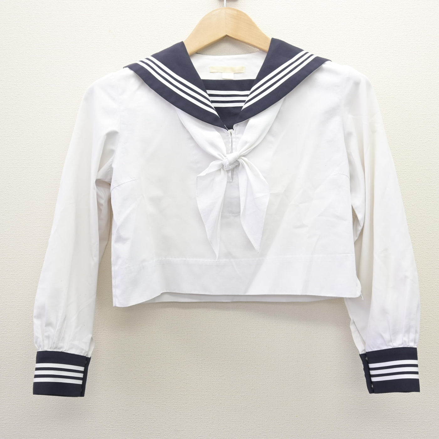 【中古】広島県 比治山女子高等学校 女子制服 2点 (セーラー服) sf112660