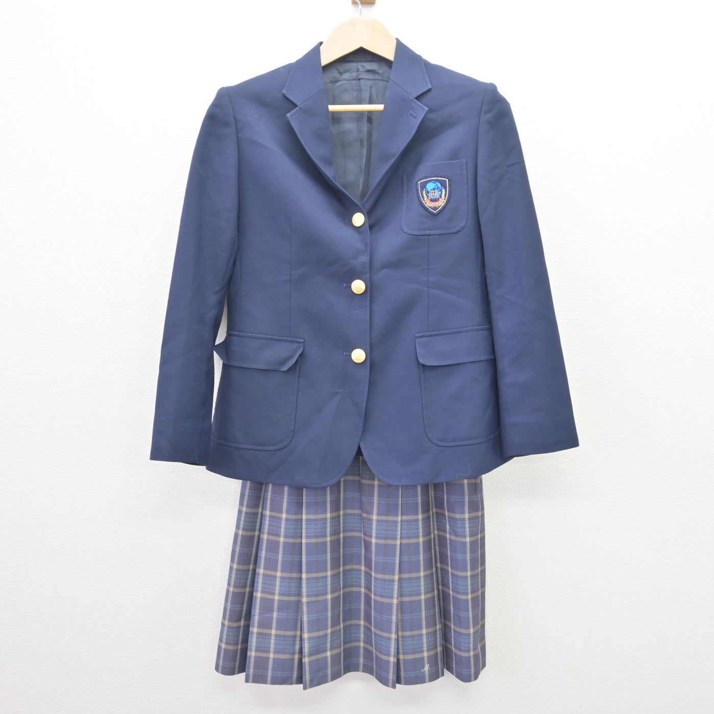 【中古】千葉県 松戸国際高等学校 女子制服 2点 (ブレザー・スカート) sf112663
