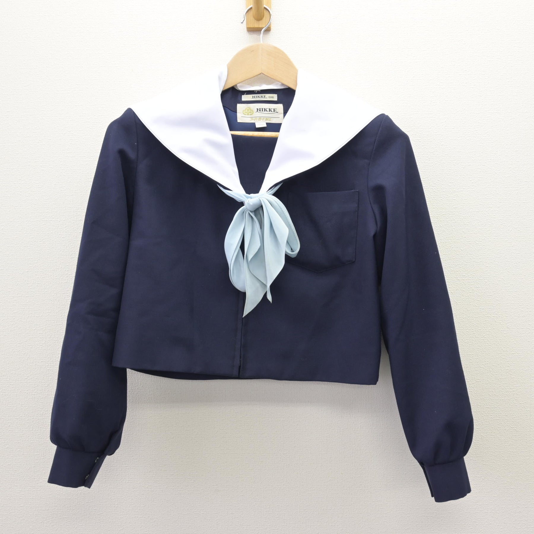 中古】愛知県 上社中学校 女子制服 3点 (セーラー服・スカート