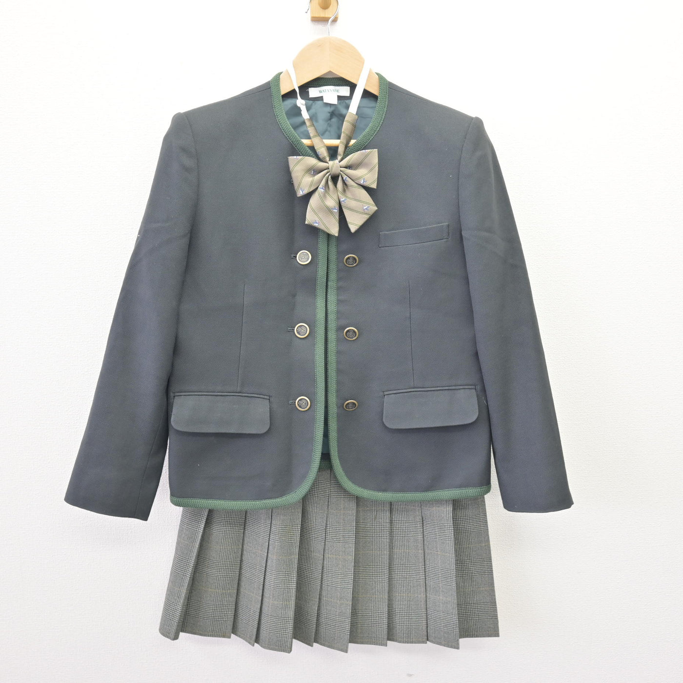 【中古】静岡県 興誠高等学校 女子制服 4点 (ブレザー・スカート・スカート) sf112795