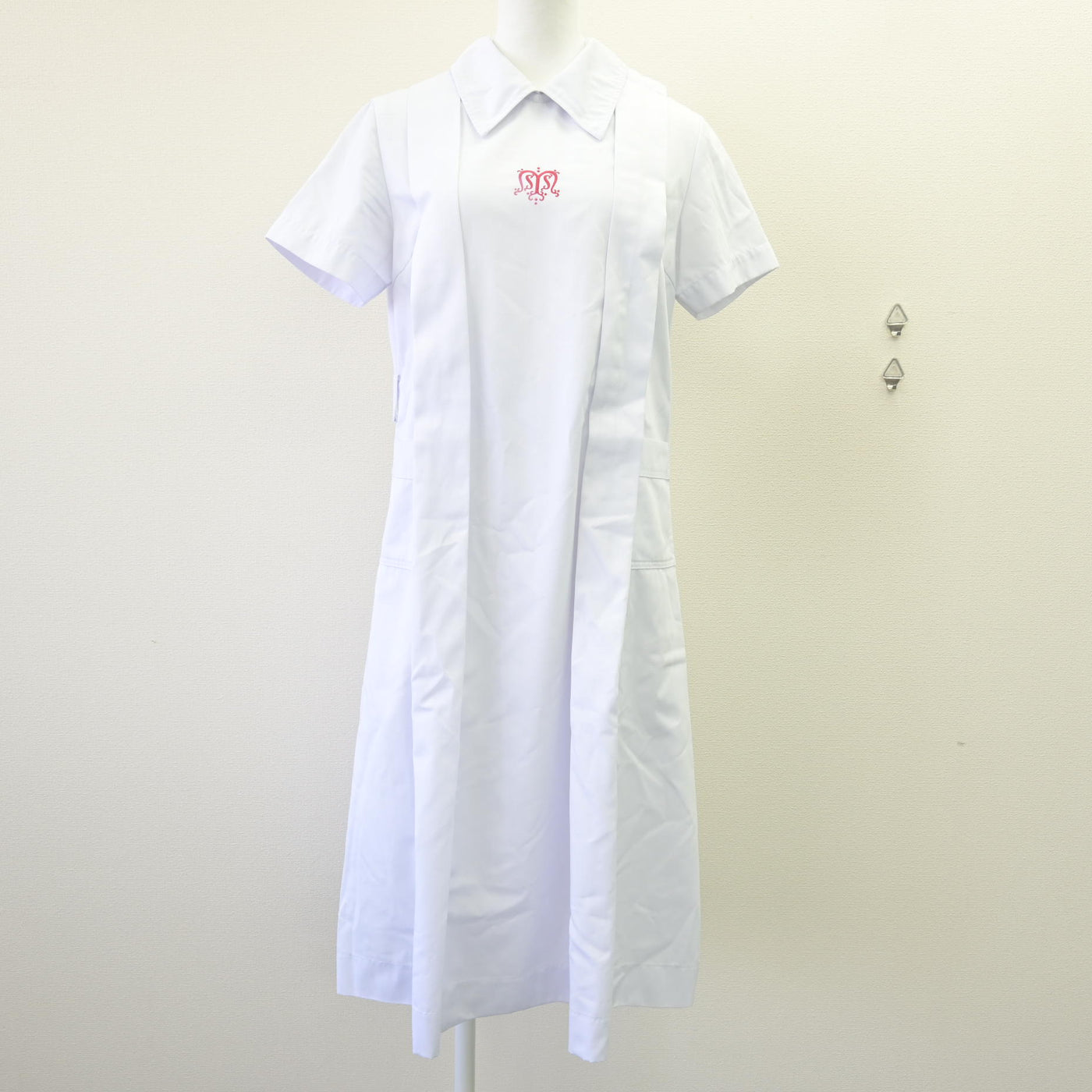 【中古】兵庫県 松蔭中学校・高等学校 女子制服 3点 (ワンピース・ニット・その他アイテム) sf112970