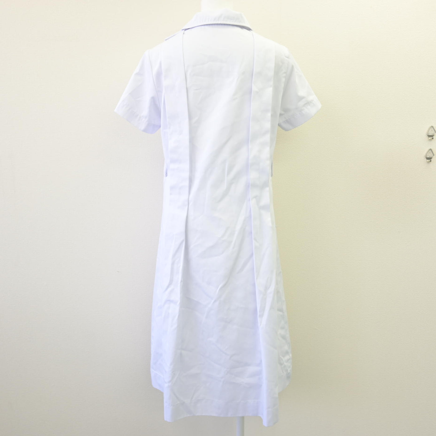 【中古】兵庫県 松蔭中学校・高等学校 女子制服 3点 (ワンピース・ニット・その他アイテム) sf112970